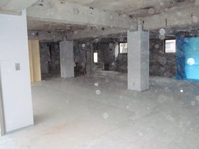 内装解体工事スケルトン工事
店舗内装解体